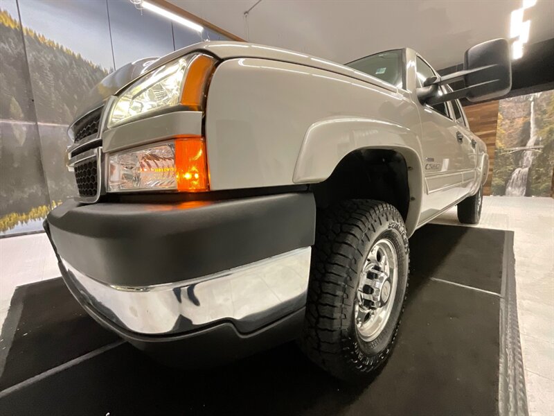 2006 Chevrolet Silverado 2500 LT Crew Cab 4X4/ 6.6L DIESEL/LBZ MOTOR/ 136K MILES  / Leather & Heated Seats / Excel Cond - Photo 11 - Gladstone, OR 97027