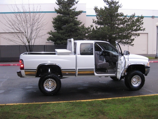 1996 Dodge Ram 1500 Laramie SLT   - Photo 33 - Portland, OR 97217