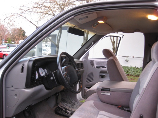 1996 Dodge Ram 1500 Laramie SLT   - Photo 16 - Portland, OR 97217