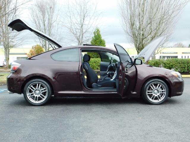 2010 Scion tC 2Dr / Sunroof / 5-Speed / Excel Cond   - Photo 33 - Portland, OR 97217