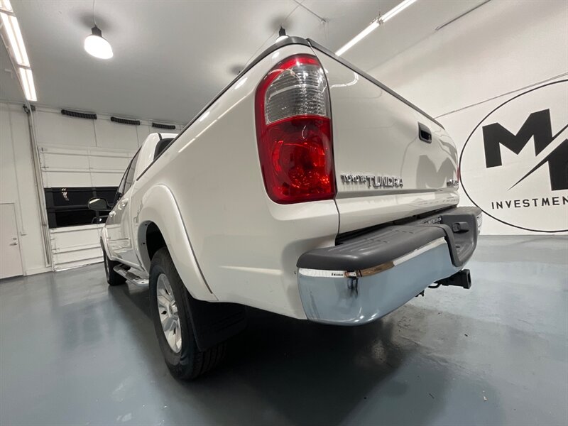 2004 Toyota Tundra SR5 Double Cab 4X4 / 4.7L V8 / ONLY 71.000 MILES  / TIMING BELT SERVICE DONE - Photo 51 - Gladstone, OR 97027