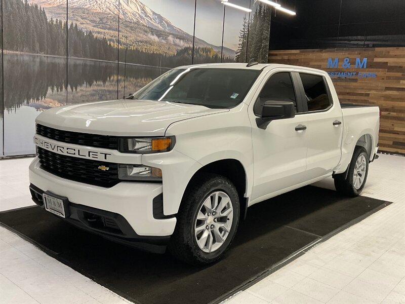 2021 Chevrolet Silverado 1500 Custom Crew Cab 4X4 / 4.3L V6 / 1-OWNER / 26K MILE  / LOCAL OREGON TRUCK / Backup Camera - Photo 1 - Gladstone, OR 97027