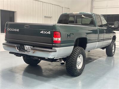 2001 Dodge Ram 2500 Laramie 4X4 6-SPEED MANUAL / 5.9L CUMMINS DIESEL  / Leather Seats / LONG BED / ZERO RUST / NEW TIRES - Photo 8 - Gladstone, OR 97027