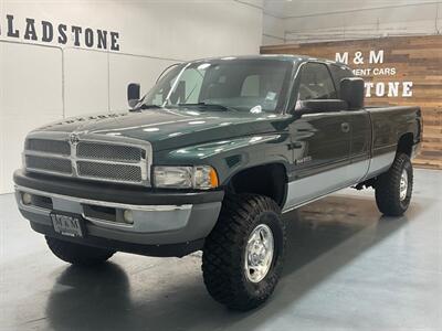 2001 Dodge Ram 2500 Laramie 4X4 6-SPEED MANUAL / 5.9L CUMMINS DIESEL  / Leather Seats / LONG BED / ZERO RUST / NEW TIRES - Photo 54 - Gladstone, OR 97027