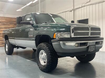 2001 Dodge Ram 2500 Laramie 4X4 6-SPEED MANUAL / 5.9L CUMMINS DIESEL  / Leather Seats / LONG BED / ZERO RUST / NEW TIRES - Photo 56 - Gladstone, OR 97027