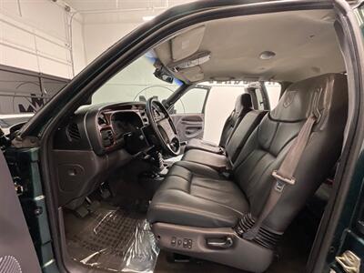 2001 Dodge Ram 2500 Laramie 4X4 6-SPEED MANUAL / 5.9L CUMMINS DIESEL  / Leather Seats / LONG BED / ZERO RUST / NEW TIRES - Photo 13 - Gladstone, OR 97027