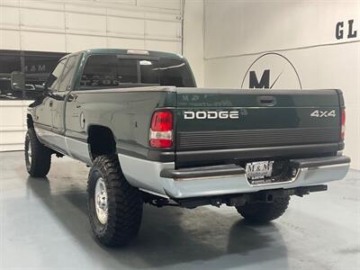 2001 Dodge Ram 2500 Laramie 4X4 6-SPEED MANUAL / 5.9L CUMMINS DIESEL  / Leather Seats / LONG BED / ZERO RUST / NEW TIRES - Photo 7 - Gladstone, OR 97027