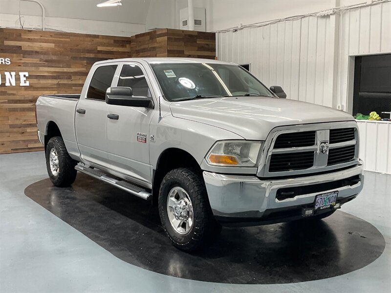 2011 RAM 2500 Big Horn Crew Cab 4X4 / 6.7L DIESEL / 112K MILES  / ZERO RUST / CLEAN - Photo 2 - Gladstone, OR 97027