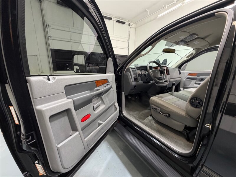 2006 Dodge Ram 2500 SLT 4X4 6-SPEED MANUAL 5.9L DIESEL /82K MILES /Regular Cab / 1-OWNER LOCAL w. ZERO RUST / NEW TIRES - Photo 31 - Gladstone, OR 97027