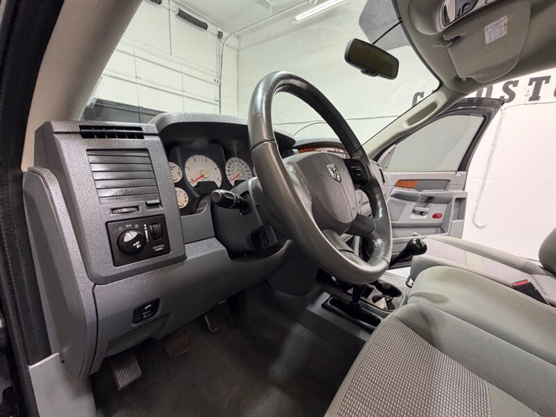 2006 Dodge Ram 2500 SLT 4X4 6-SPEED MANUAL 5.9L DIESEL /82K MILES /Regular Cab / 1-OWNER LOCAL w. ZERO RUST / NEW TIRES - Photo 34 - Gladstone, OR 97027