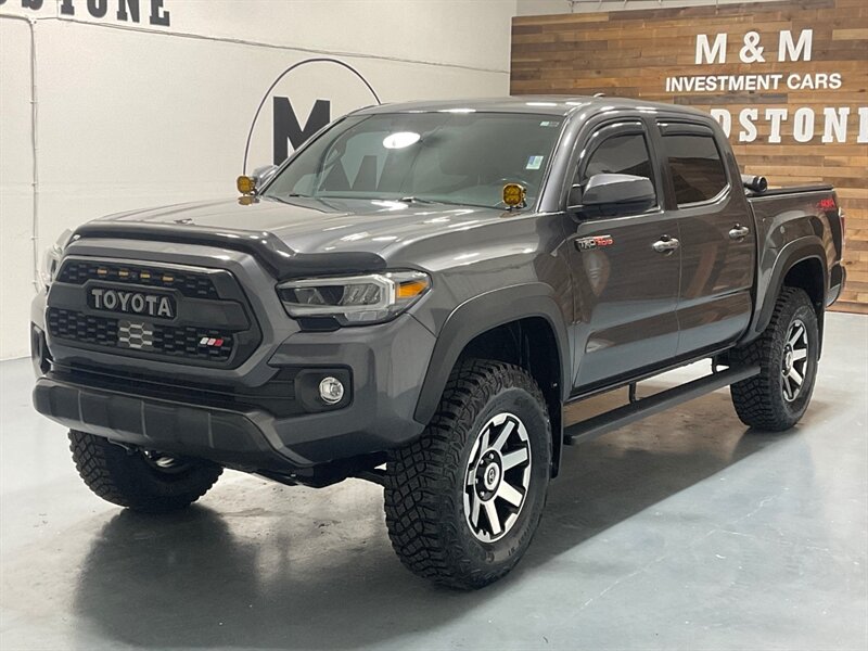 2022 Toyota Tacoma TRD Off-Road 4X4 /Leather Sunroof/LIFTED/NEW TIRES  /Navigation & Backup camera / Leather w. Heated Seats / CRAWL CONTROL OPTION / BRAND NEW GOOF YEAR TIRES / LIFTED / BLIND SPOT ALERT / JBL Premium Sound / ZERO RUST