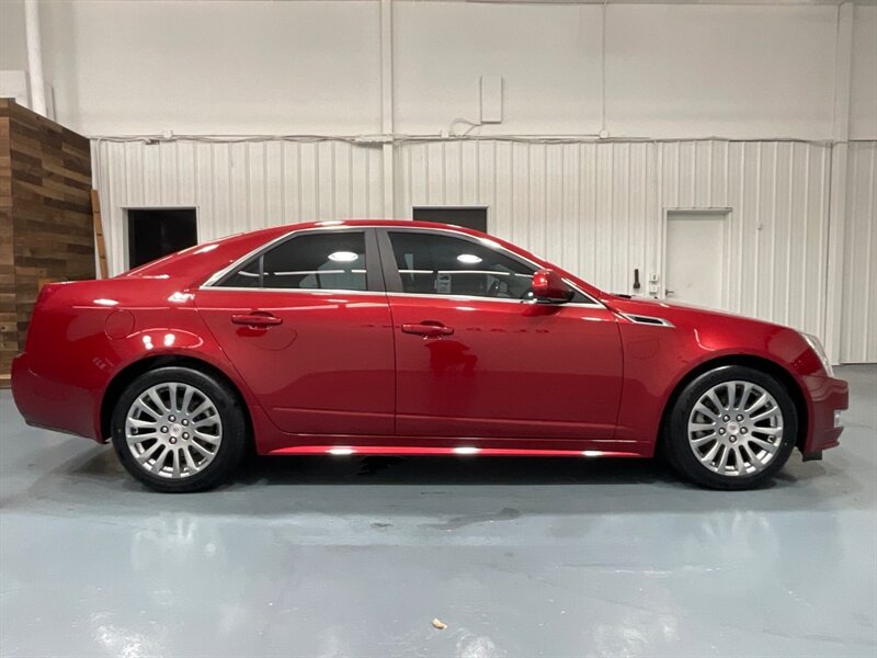 2011 Cadillac CTS 3.0L Performance Sedan / Pano Sunroof / 82K Miles  / Leather w. Heated & Cooled Seats / Backup Camera - Photo 4 - Gladstone, OR 97027