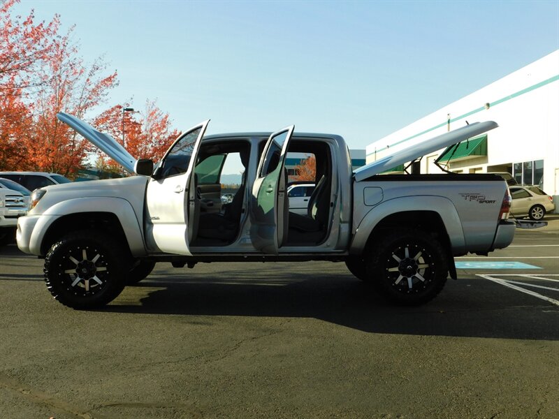 2010 Toyota Tacoma V6 SR5 TRD Sport 4X4 / LIFTED / ONLY  79,000 MILES   - Photo 26 - Portland, OR 97217