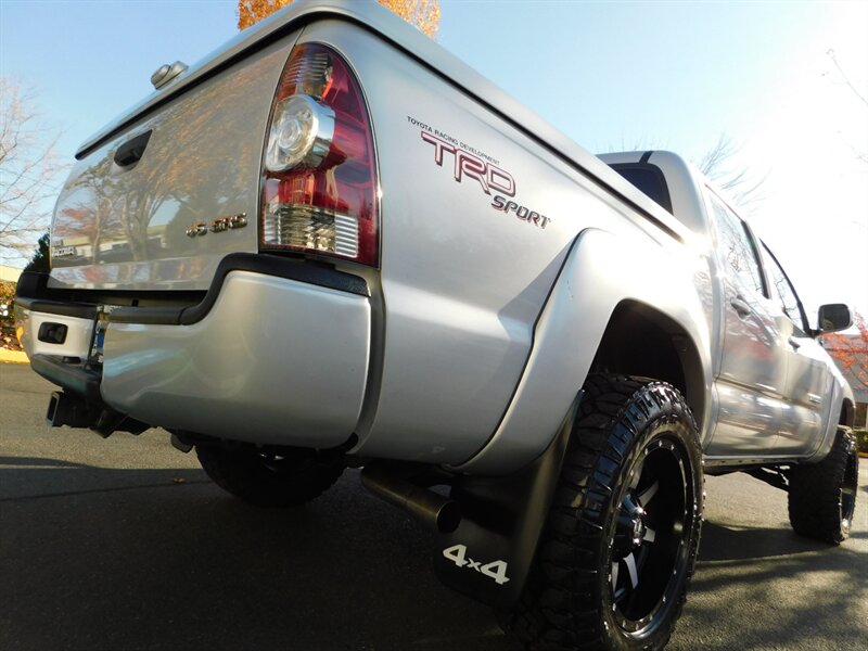 2010 Toyota Tacoma V6 SR5 TRD Sport 4X4 / LIFTED / ONLY  79,000 MILES   - Photo 11 - Portland, OR 97217