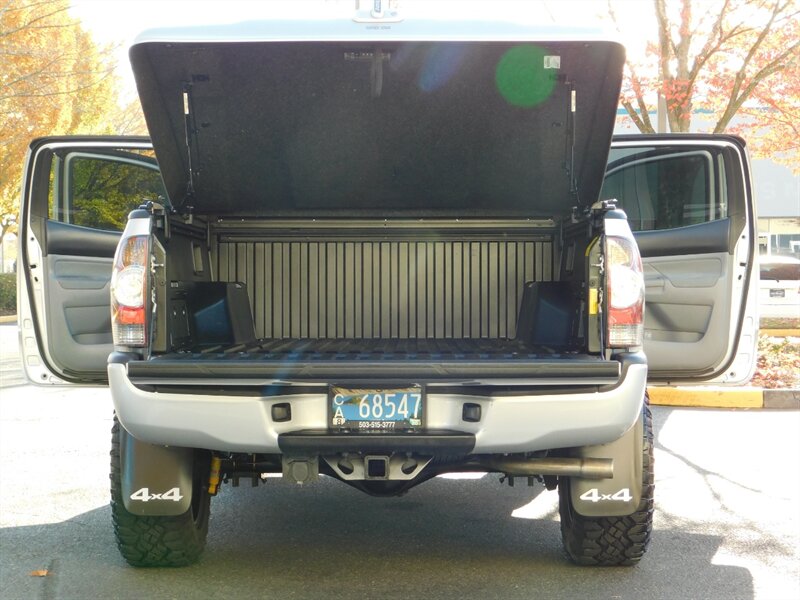 2010 Toyota Tacoma V6 SR5 TRD Sport 4X4 / LIFTED / ONLY  79,000 MILES   - Photo 21 - Portland, OR 97217