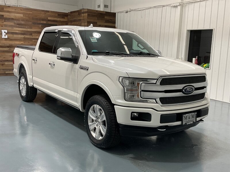 2018 Ford F-150 Platinum Crew Cab 4X4 / 3.5L V6 ECOBOOST / LOADED  /ZERO RUST - Photo 2 - Gladstone, OR 97027