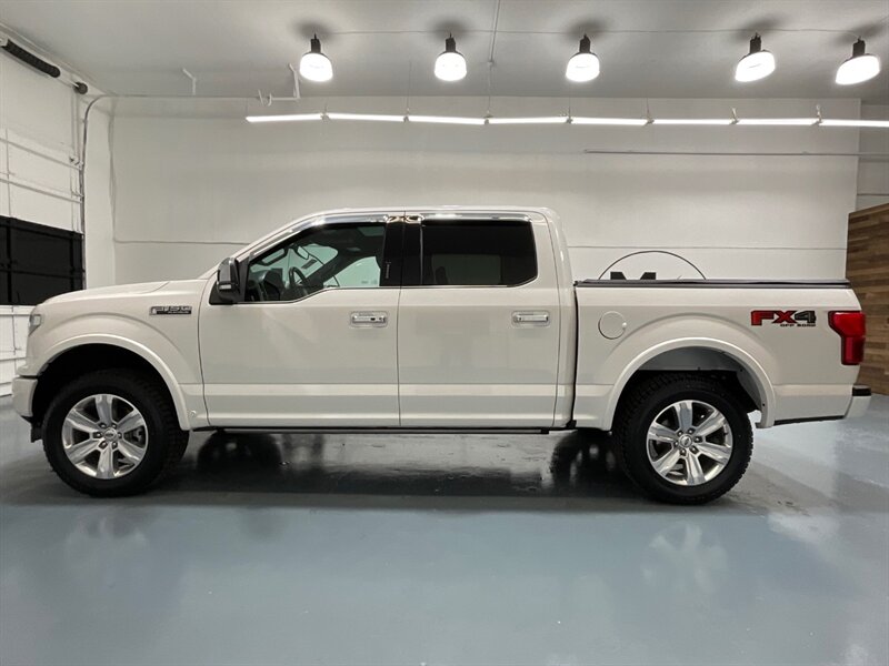 2018 Ford F-150 Platinum Crew Cab 4X4 / 3.5L V6 ECOBOOST / LOADED  /ZERO RUST - Photo 3 - Gladstone, OR 97027