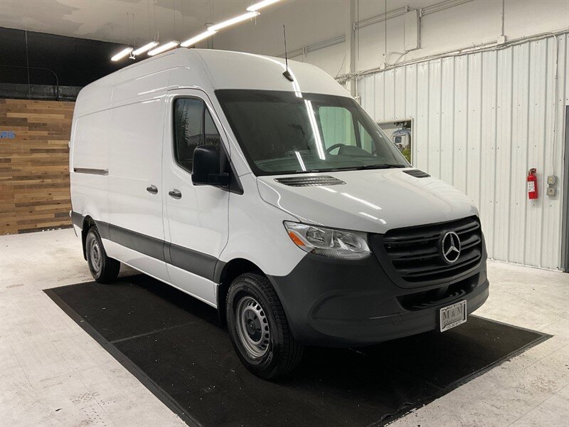 2020 Mercedes-Benz Sprinter 2500 Cargo Van / 3.0L V6 DIESEL / 1,400 MILES  / HIGHROOF & 144 " WB / Backup Camera / LIKE NEW - Photo 2 - Gladstone, OR 97027