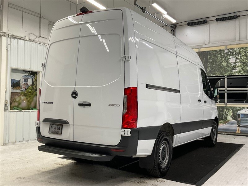 2020 Mercedes-Benz Sprinter 2500 Cargo Van / 3.0L V6 DIESEL / 1,400 MILES  / HIGHROOF & 144 " WB / Backup Camera / LIKE NEW - Photo 6 - Gladstone, OR 97027