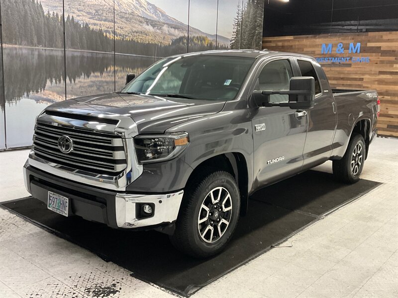 2020 Toyota Tundra Limited 4x4 / 5.7L V8/ TRD OFFRD / 26,000 MILES  / LOCAL TRUCK / LOADED - Photo 1 - Gladstone, OR 97027