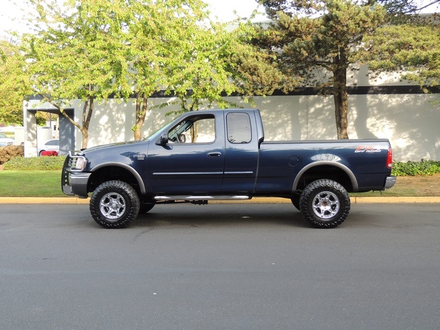 2003 Ford F-150 XLT/4WD/ Mud Tires   - Photo 3 - Portland, OR 97217