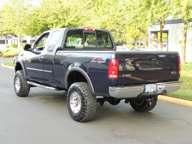 2003 Ford F-150 XLT/4WD/ Mud Tires   - Photo 7 - Portland, OR 97217