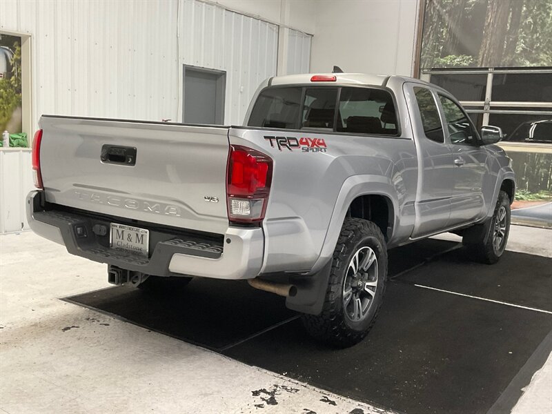 2018 Toyota Tacoma TRD Sport 4X4 / 1-OWNER / 41,000 MILES  / Technology Package - Photo 7 - Gladstone, OR 97027