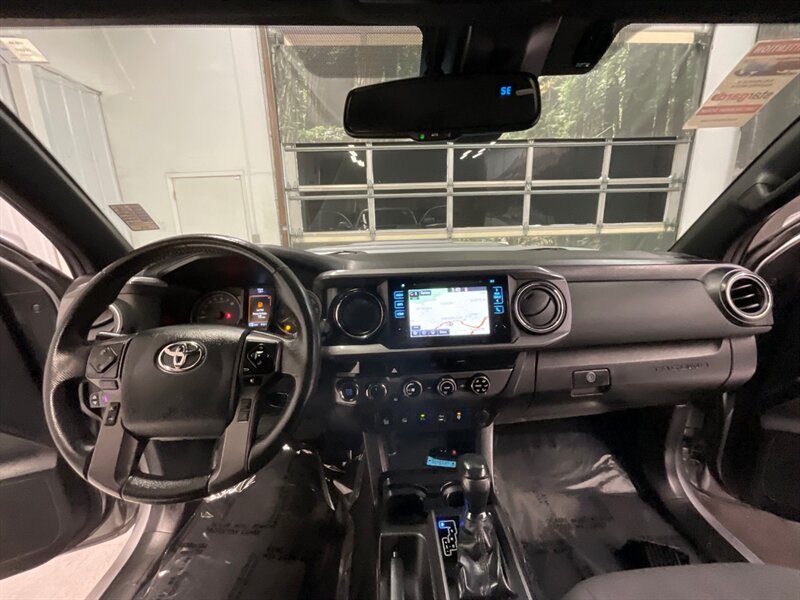 2018 Toyota Tacoma TRD Sport 4X4 / 1-OWNER / 41,000 MILES  / Technology Package - Photo 17 - Gladstone, OR 97027