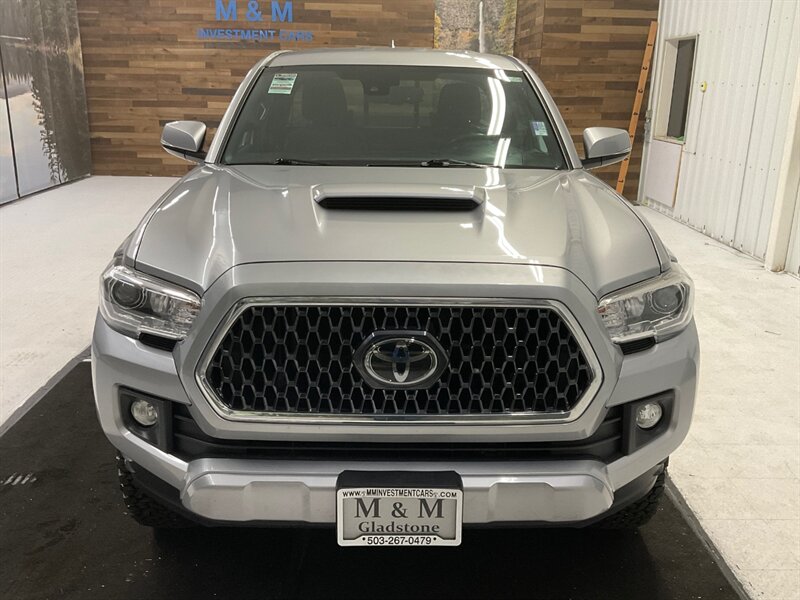 2018 Toyota Tacoma TRD Sport 4X4 / 1-OWNER / 41,000 MILES  / Technology Package - Photo 5 - Gladstone, OR 97027