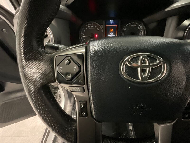 2018 Toyota Tacoma TRD Sport 4X4 / 1-OWNER / 41,000 MILES  / Technology Package - Photo 45 - Gladstone, OR 97027