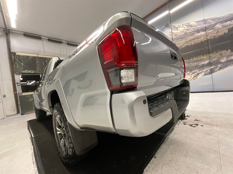 2018 Toyota Tacoma TRD Sport 4X4 / 1-OWNER / 41,000 MILES  / Technology Package - Photo 32 - Gladstone, OR 97027