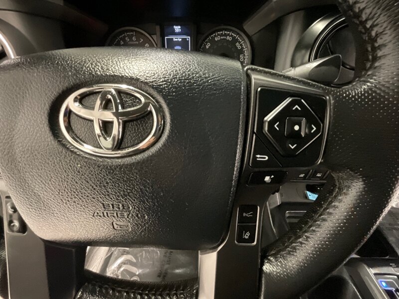 2018 Toyota Tacoma TRD Sport 4X4 / 1-OWNER / 41,000 MILES  / Technology Package - Photo 46 - Gladstone, OR 97027