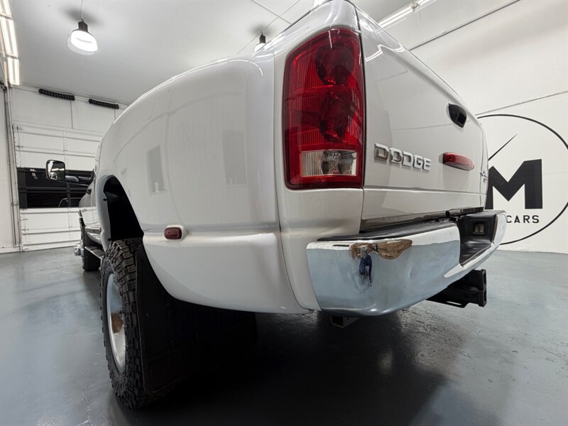 2004 Dodge Ram 3500 SLT 4X4 6-SPEED MANUAL DUALLY 5.9L CUMMINS DIESEL /LONG BED / ZERO RUST - Photo 52 - Gladstone, OR 97027