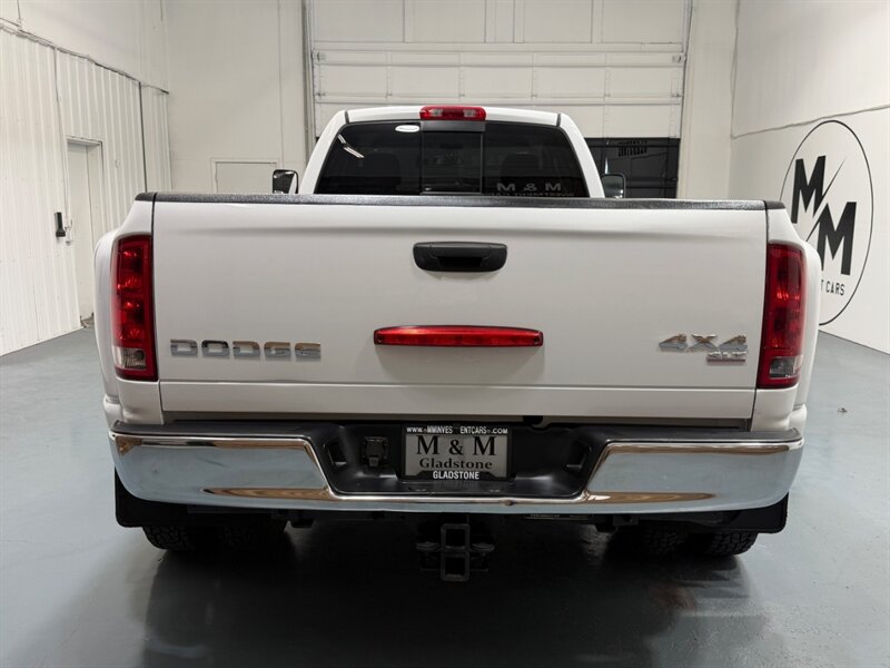2004 Dodge Ram 3500 SLT 4X4 6-SPEED MANUAL DUALLY 5.9L CUMMINS DIESEL /LONG BED / ZERO RUST - Photo 6 - Gladstone, OR 97027