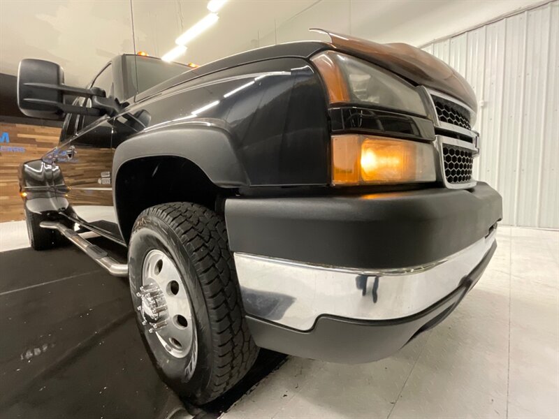 2007 Chevrolet Silverado 3500 LT Crew Cab 4X4 / 6.6L DIESEL / DUALLY / LBZ MOTOR  / Leather & Heated Seats / DVD Player / RUST FREE / ALLISON TRANNY - Photo 27 - Gladstone, OR 97027