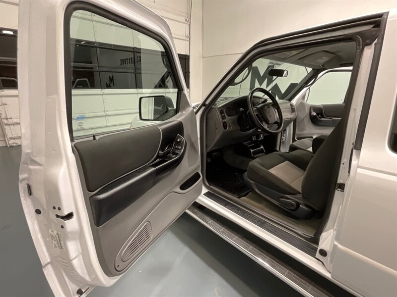 2011 Ford Ranger XLT Super Cab 4X4 / 4.0L 6Cyl / NEW TIRES/63K MILE  / LOCAL TRUCK / ZERO RUST / 4dr Super Cab w. Rear Seat / 4X4 - Photo 32 - Gladstone, OR 97027