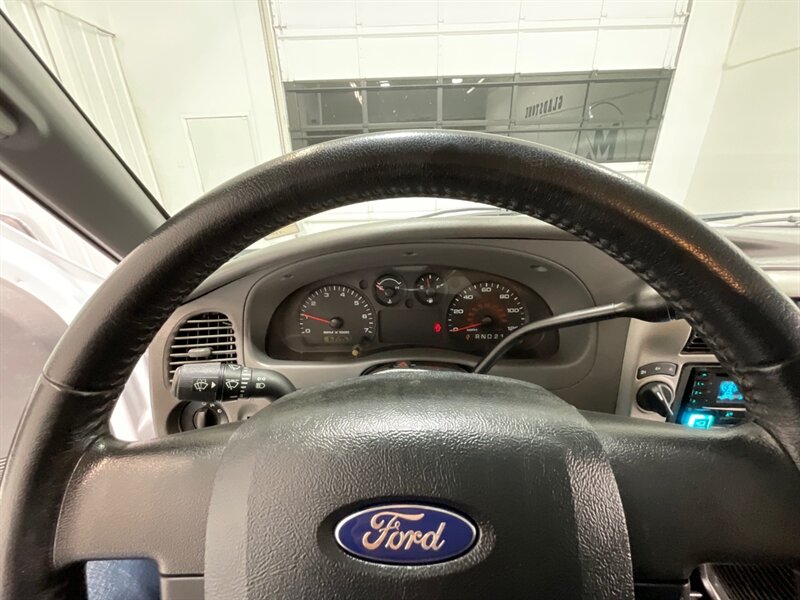 2011 Ford Ranger XLT Super Cab 4X4 / 4.0L 6Cyl / NEW TIRES/63K MILE  / LOCAL TRUCK / ZERO RUST / 4dr Super Cab w. Rear Seat / 4X4 - Photo 38 - Gladstone, OR 97027