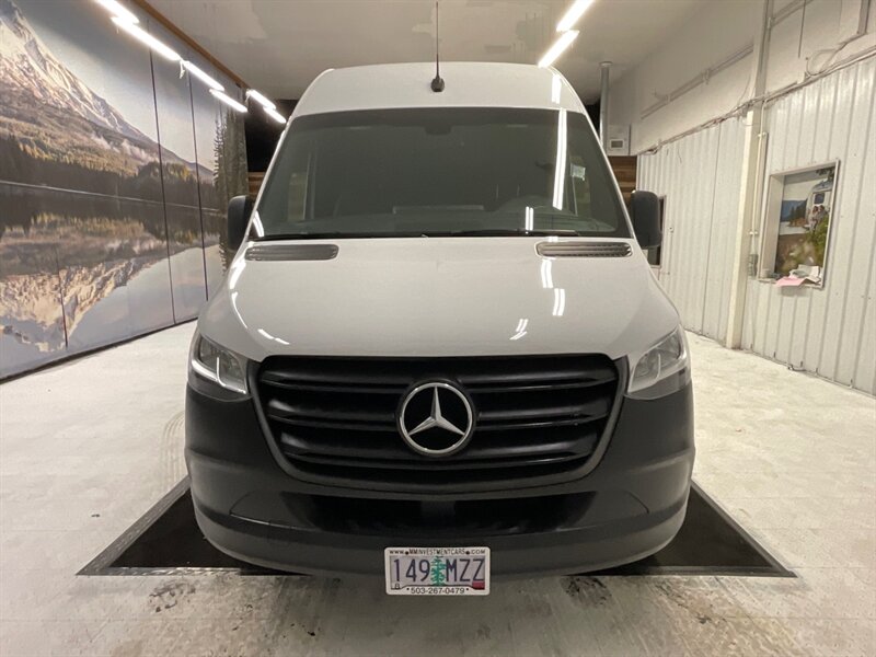 2021 Mercedes-Benz Sprinter 2500 CARGO VAN / 4Cyl DIESEL / HIGHROOF 170 " WB  / Backup Camera / 28,000 MILES - Photo 5 - Gladstone, OR 97027