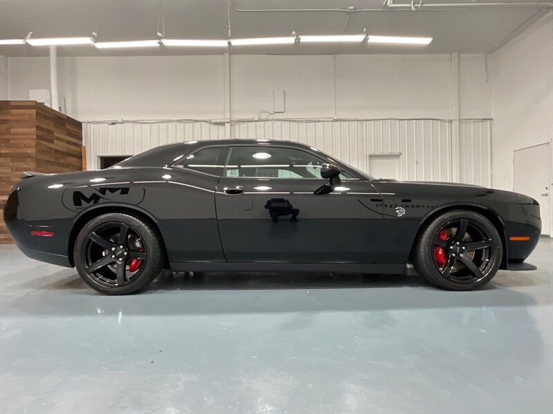 2020 Dodge Challenger SRT Hellcat SRT Alcantara / 6.2L V8 SUPERCHARGED  / 1-OWNER / Plus Package/ Alcantara Appearance Package /8–Speed Automatic Transmission - Photo 4 - Gladstone, OR 97027