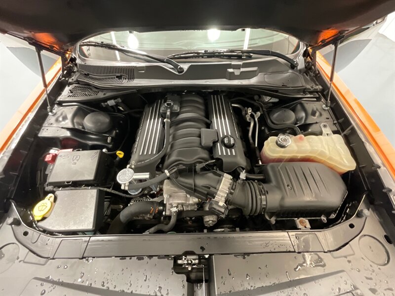 2019 Dodge Challenger R/T Scat Pack Plus Pkg/392 V8 HEMI 6.4L / 30K MILE  / 8-Speed Transmission - Photo 31 - Gladstone, OR 97027