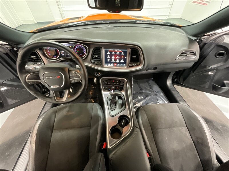 2019 Dodge Challenger R/T Scat Pack Plus Pkg/392 V8 HEMI 6.4L / 30K MILE  / 8-Speed Transmission - Photo 37 - Gladstone, OR 97027