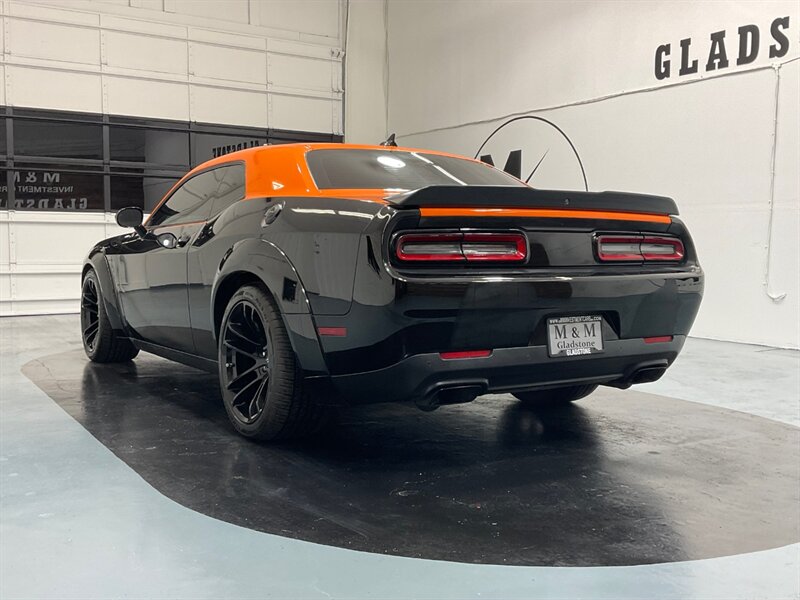 2019 Dodge Challenger R/T Scat Pack Plus Pkg/392 V8 HEMI 6.4L / 30K MILE  / 8-Speed Transmission - Photo 7 - Gladstone, OR 97027