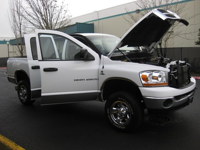 2006 Dodge Ram 2500 SLT4X4 Quad Cab / HO 5.9L CUMMINS TURBO DIESEL   - Photo 16 - Portland, OR 97217