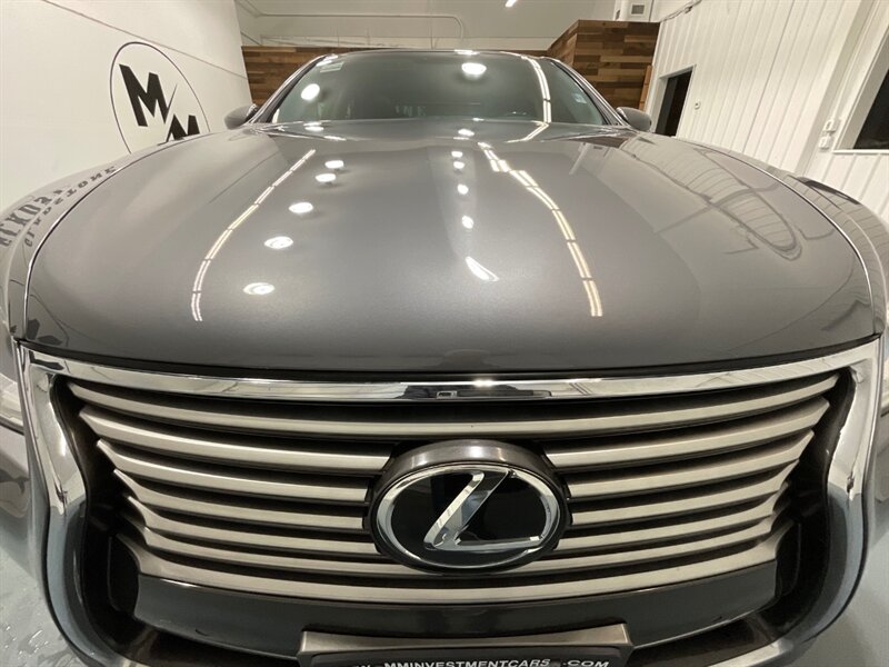 2015 Lexus LS 460 Luxury Sedan / 4.6L V8 / Brand New Tires  / Leather w. Heated & Cooled Seats / Sunroof - Photo 30 - Gladstone, OR 97027