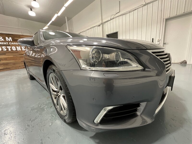 2015 Lexus LS 460 Luxury Sedan / 4.6L V8 / Brand New Tires  / Leather w. Heated & Cooled Seats / Sunroof - Photo 32 - Gladstone, OR 97027