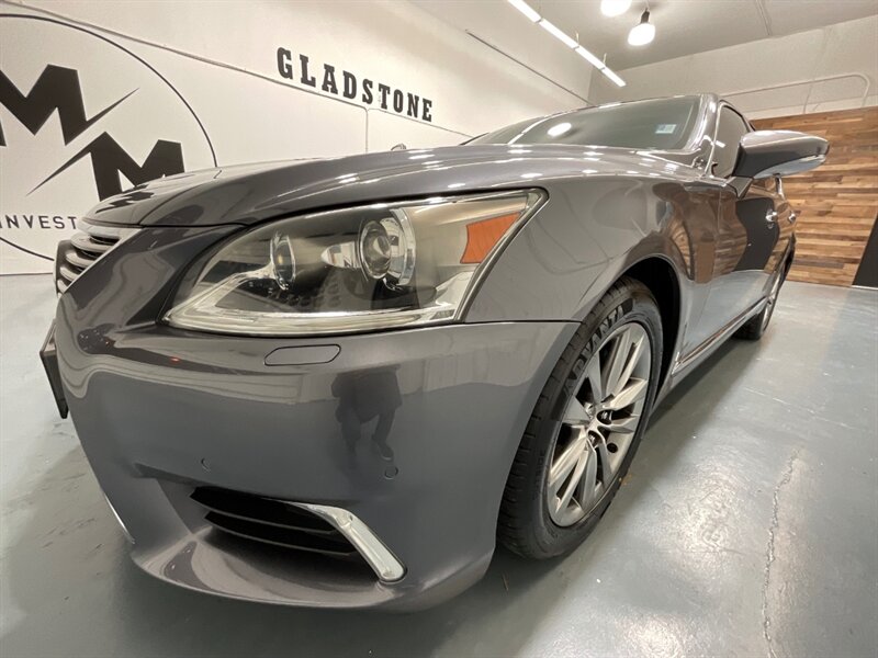 2015 Lexus LS 460 Luxury Sedan / 4.6L V8 / Brand New Tires  / Leather w. Heated & Cooled Seats / Sunroof - Photo 31 - Gladstone, OR 97027