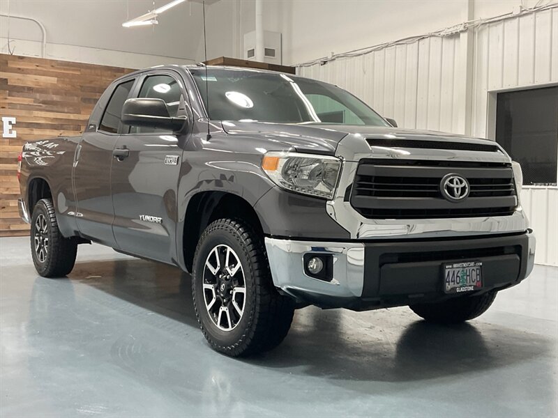 2014 Toyota Tundra SR5  / LOCAL TRUCK / BACKUP CAMERA - Photo 62 - Gladstone, OR 97027