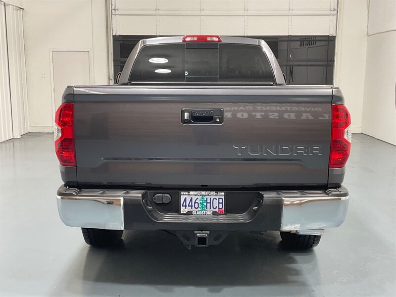 2014 Toyota Tundra SR5  / LOCAL TRUCK / BACKUP CAMERA - Photo 6 - Gladstone, OR 97027