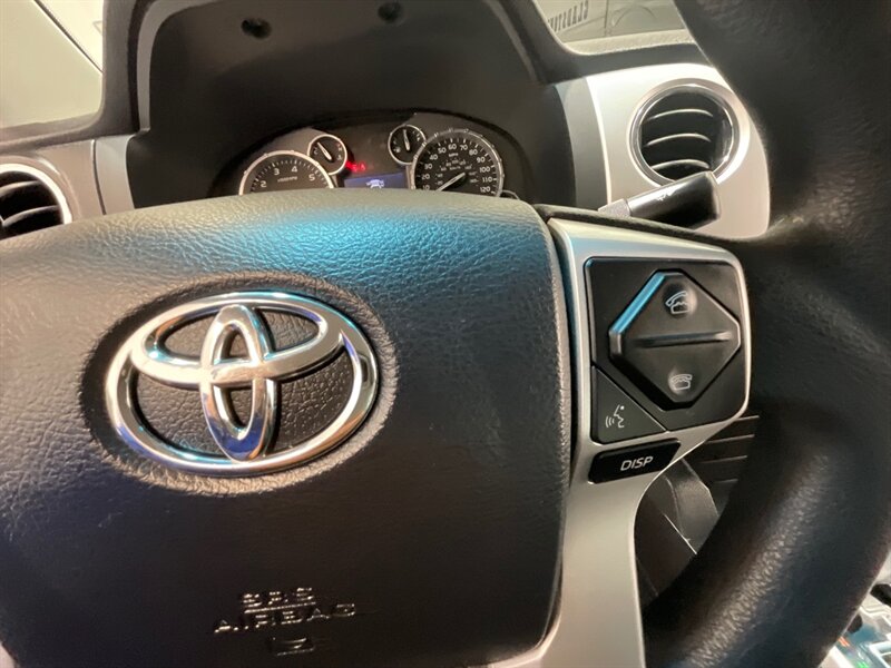 2014 Toyota Tundra SR5  / LOCAL TRUCK / BACKUP CAMERA - Photo 54 - Gladstone, OR 97027