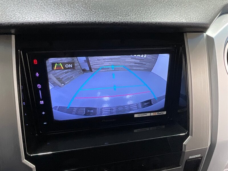 2014 Toyota Tundra SR5  / LOCAL TRUCK / BACKUP CAMERA - Photo 11 - Gladstone, OR 97027